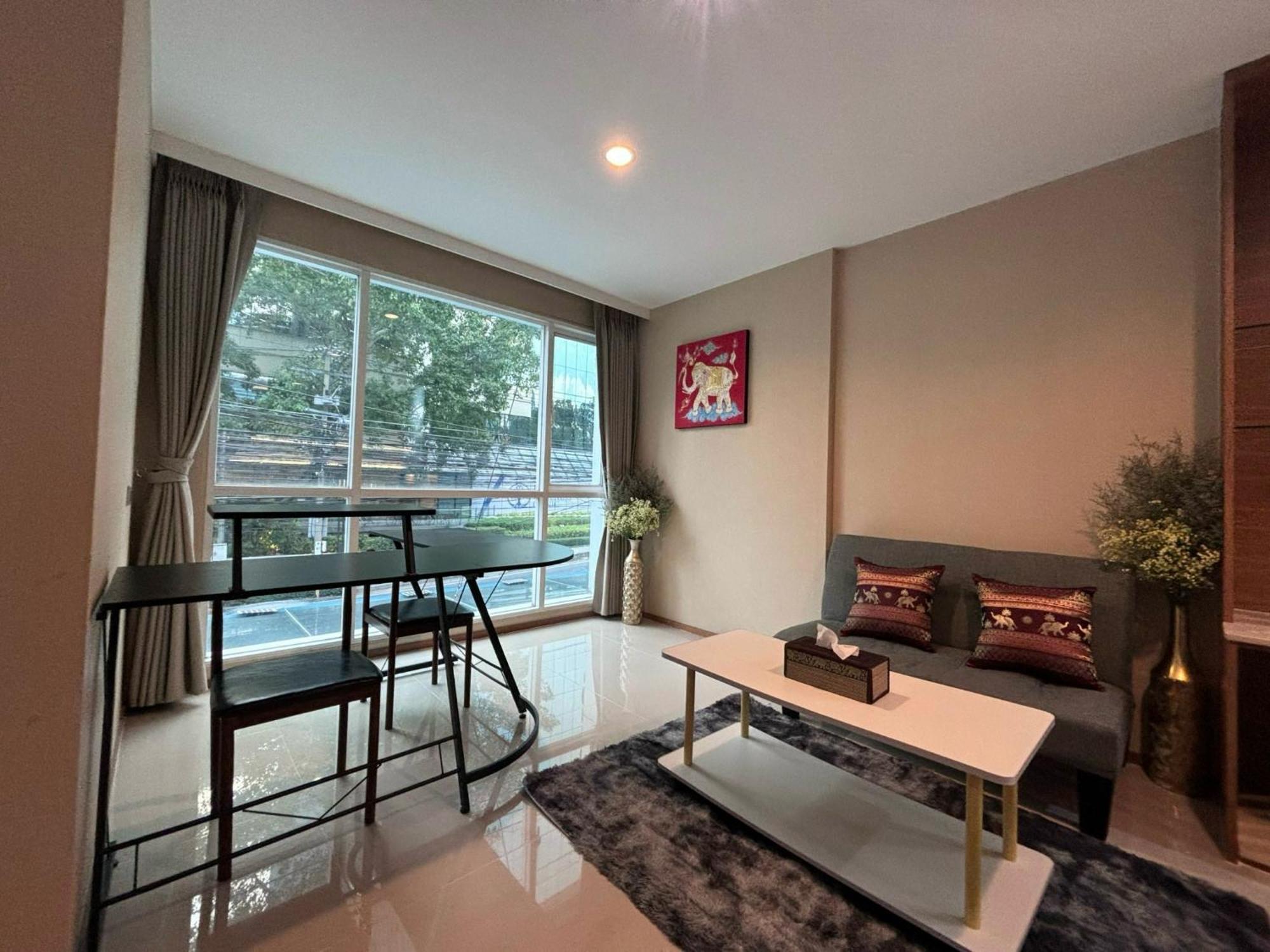 Sam Homestay Bangkok Esterno foto